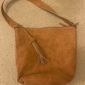 Brown shoulder bag